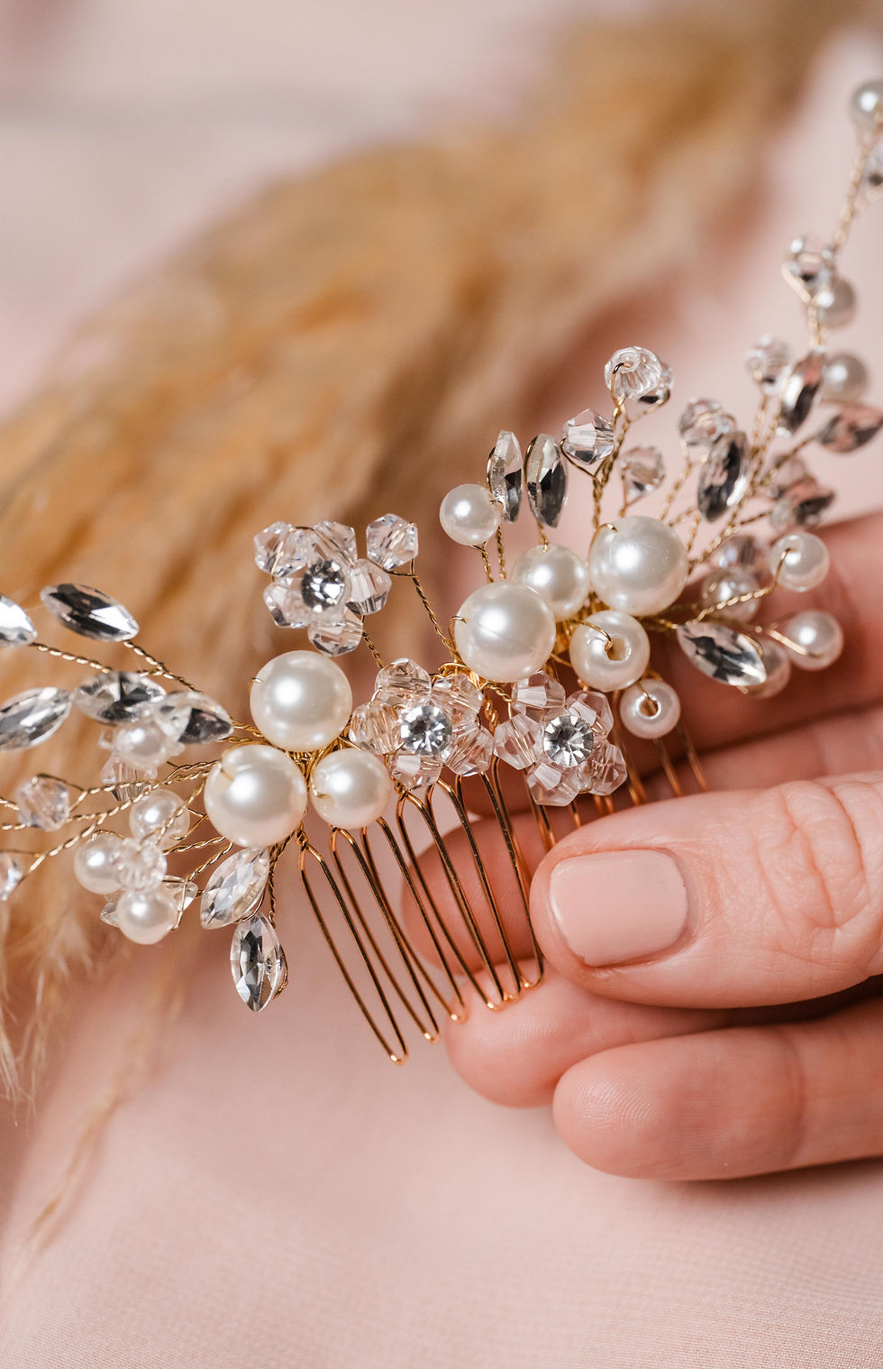 Thumbnail: Aurea comb