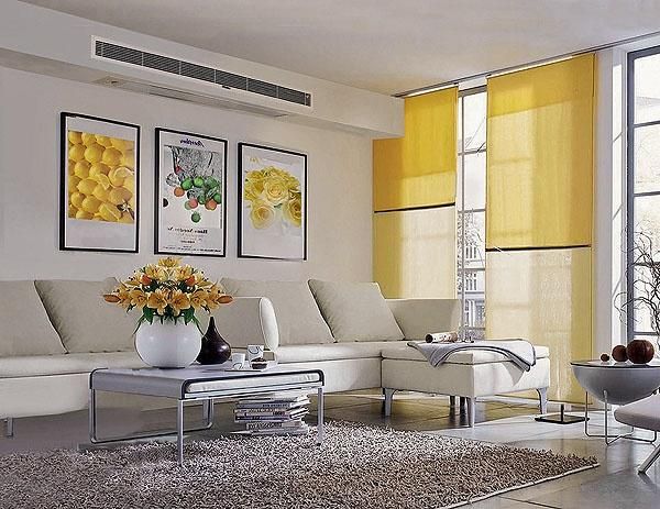 Climatisation gainable réversible dissimulée dans le plafond. Grille discrète qui participe à une déco chic et épurée.