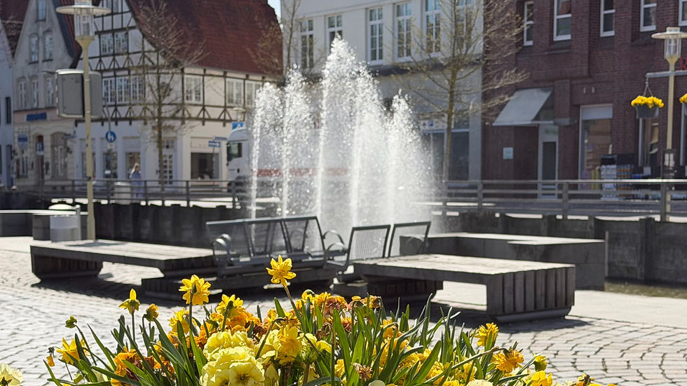 Fontäne am Markt - Glückstadt sprüht auf!
