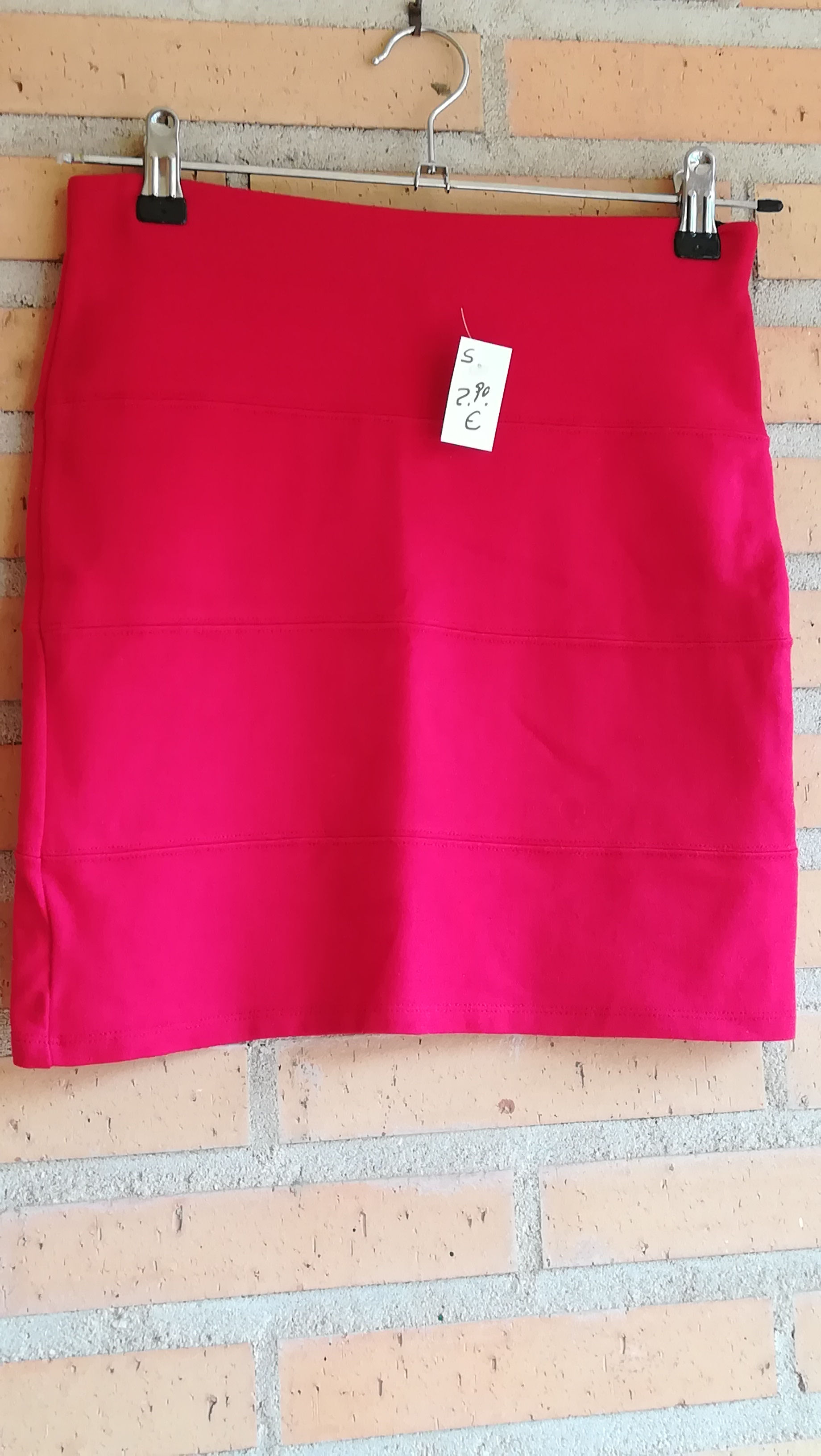 Falda corta TS fucsia