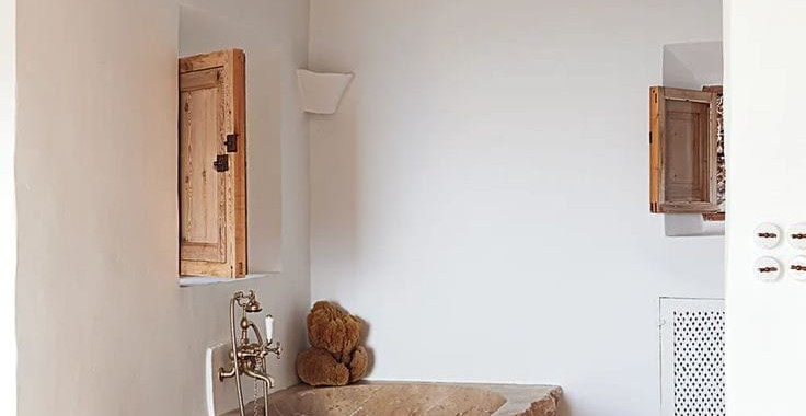 baignoire naturelle en pierre