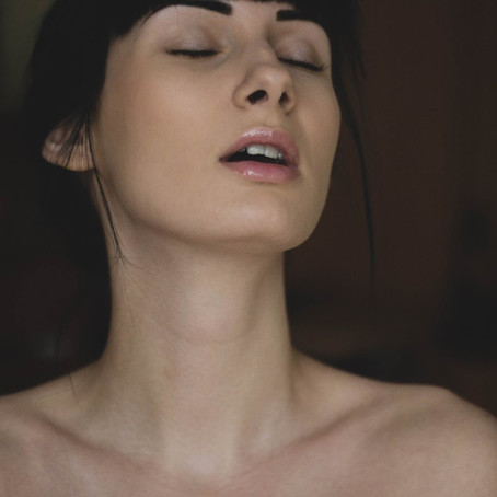 5 Infallible Techniques for Her Ultimate Arousal