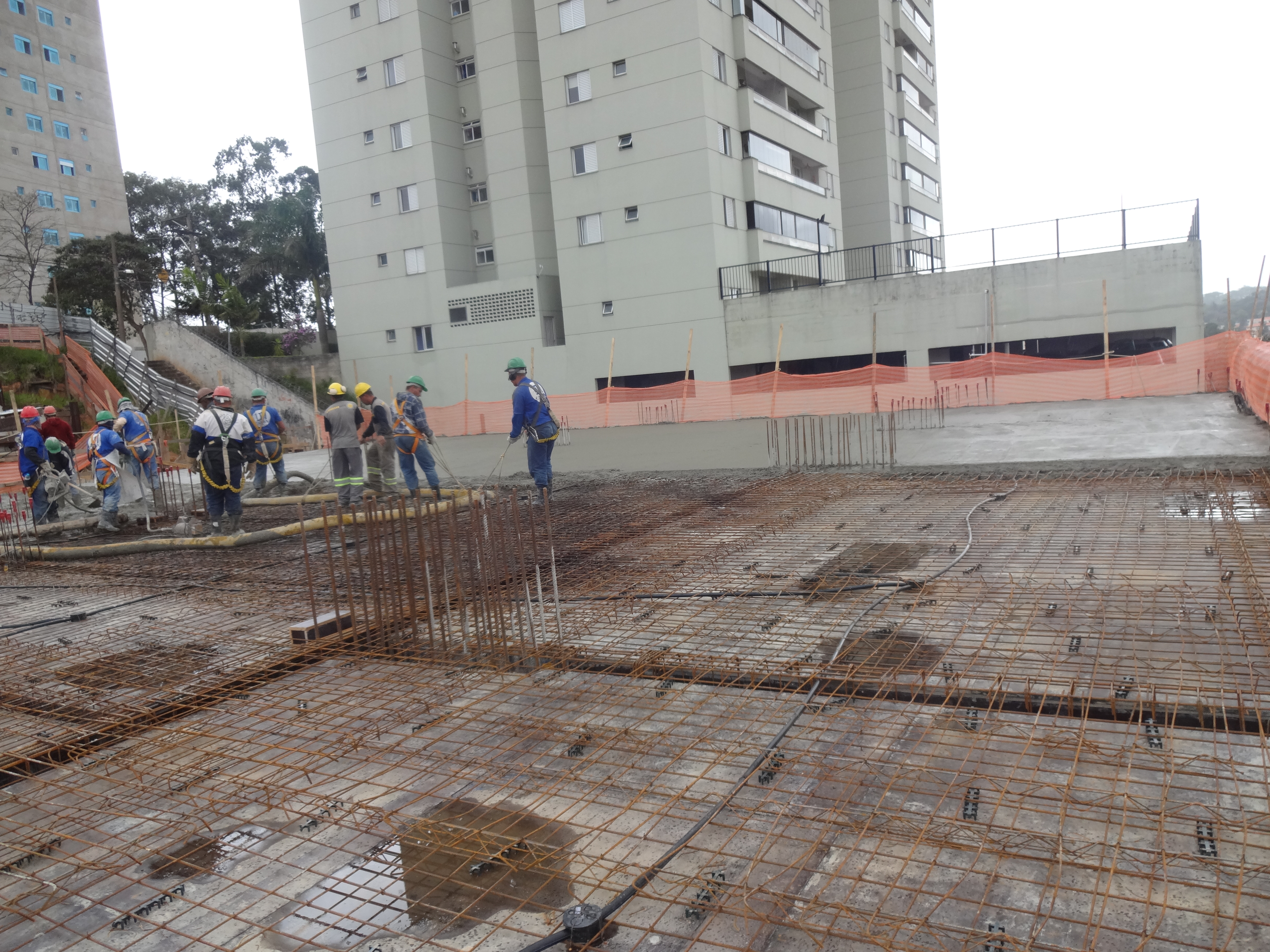 Execução da concretagem - 2° Subsolo