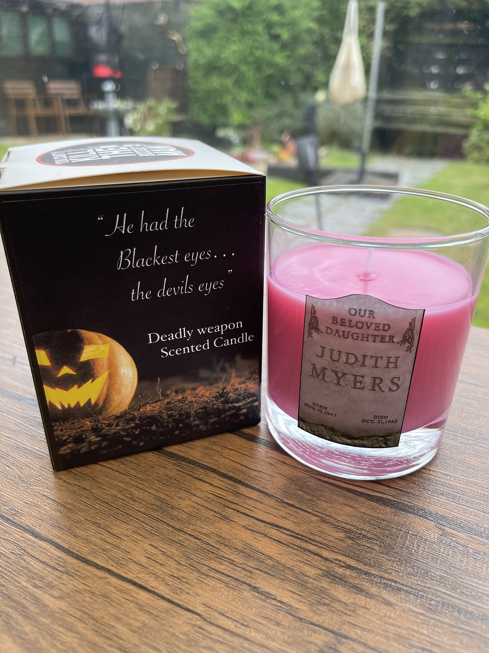 Thumbnail: Halloween Scented Candle