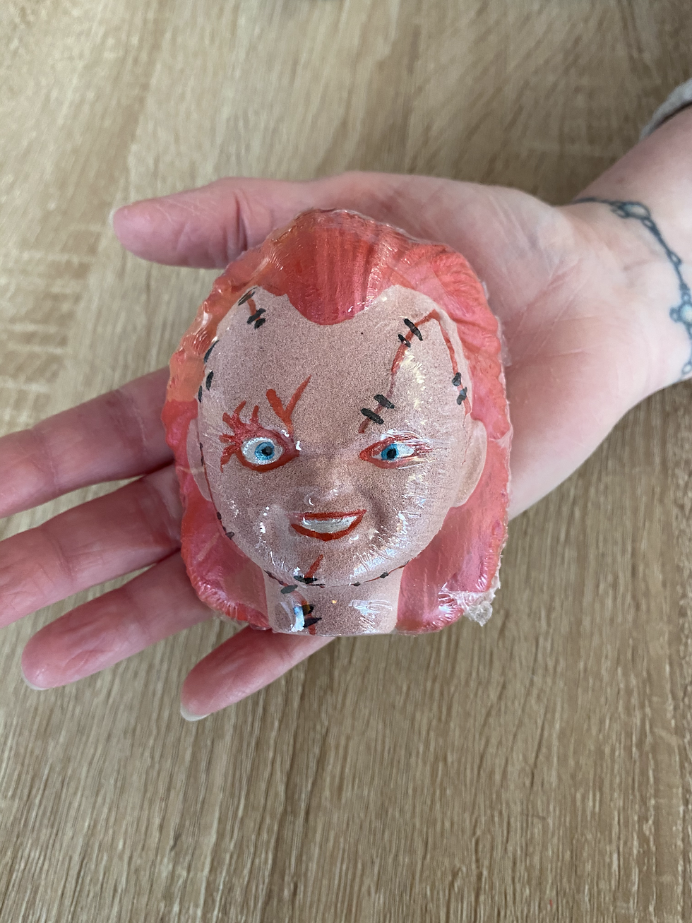Thumbnail: Chucky bath bomb and socks gift set (WOA)