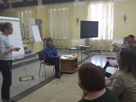 В преддверии старта подачи заявок на грантовые площадки, Дом дружбы народов проводит консультативный