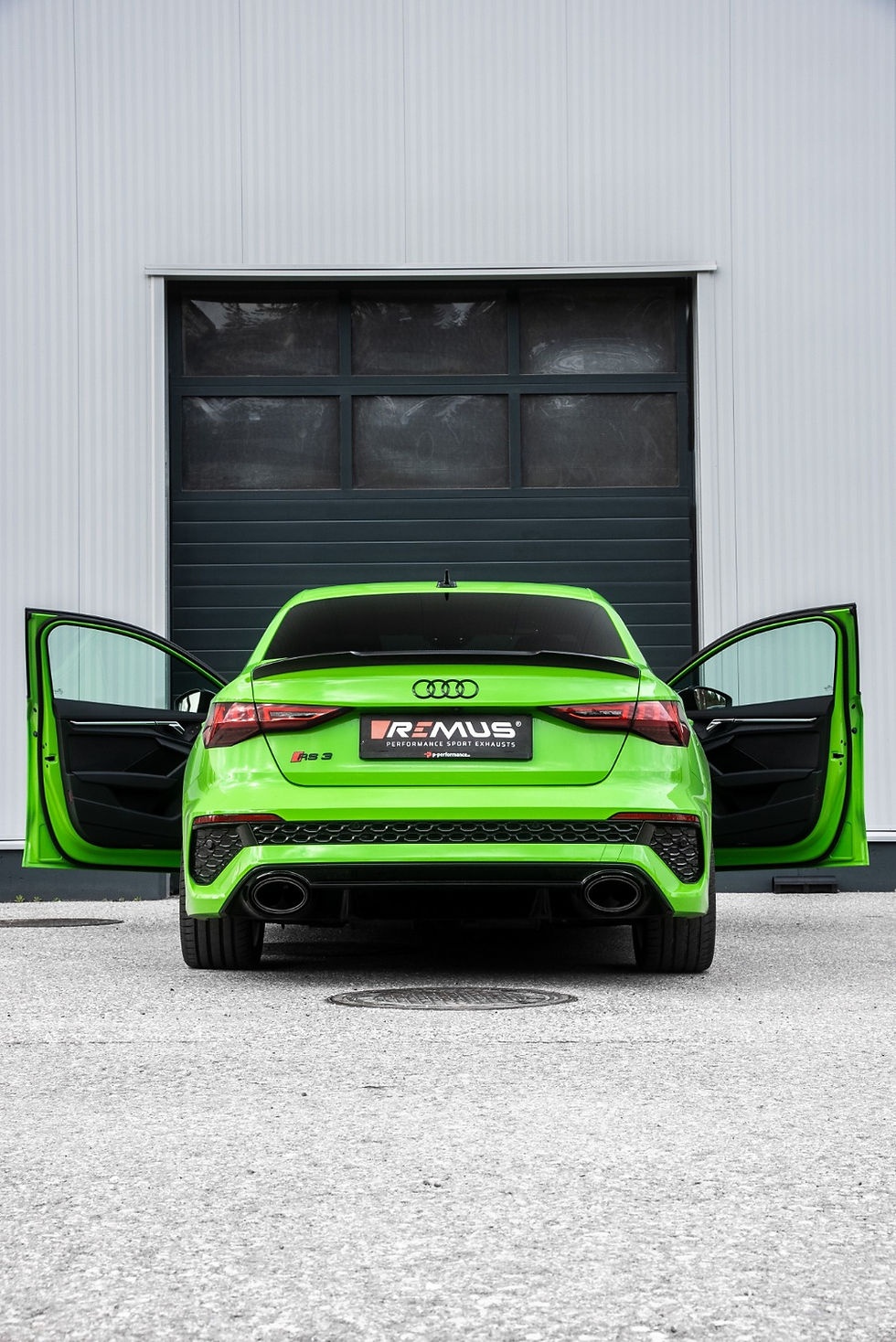 縮圖：AUDI 8Y RS3 Sedan Racing GPF-back system