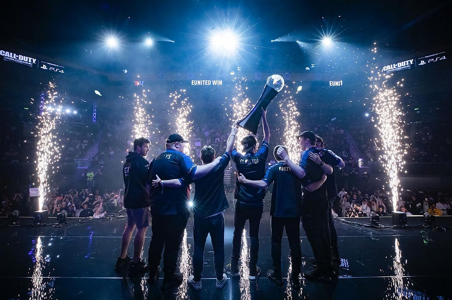 EUNITED-CHAMPS.jpeg