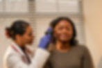 Black woman with Black woman doctor - ideal patients for Mozaïk Lifestyle Medicine clinic