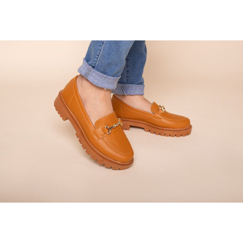 Miniatura: Mocassim Feminino Tratorado