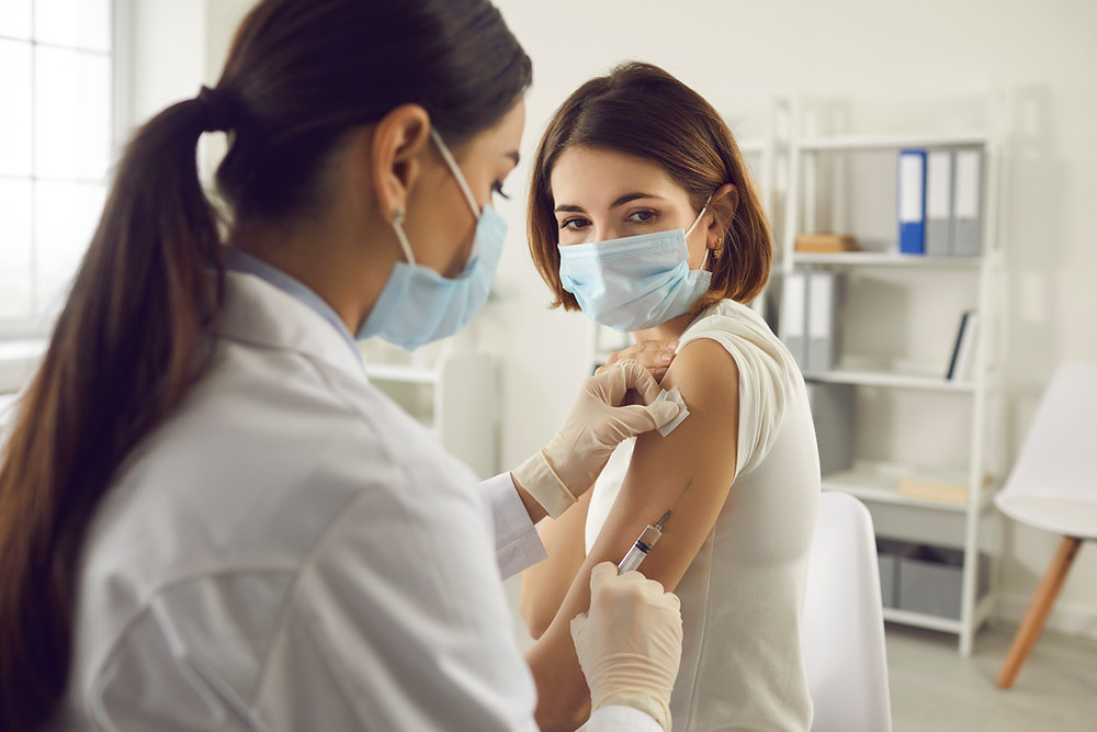 nasal spray flu vaccine, flu viruses, certain chronic health conditions, serious disease, receiving influenza vaccine