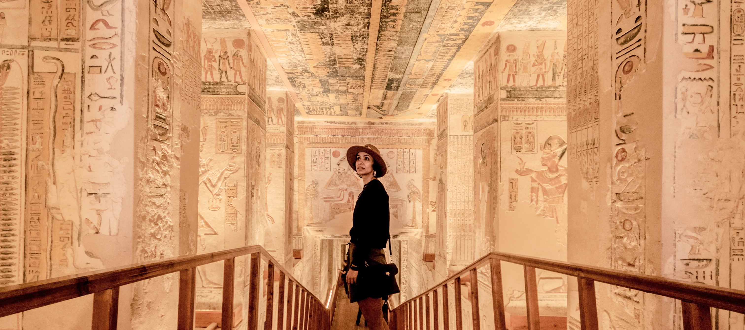 valley of the king.webp