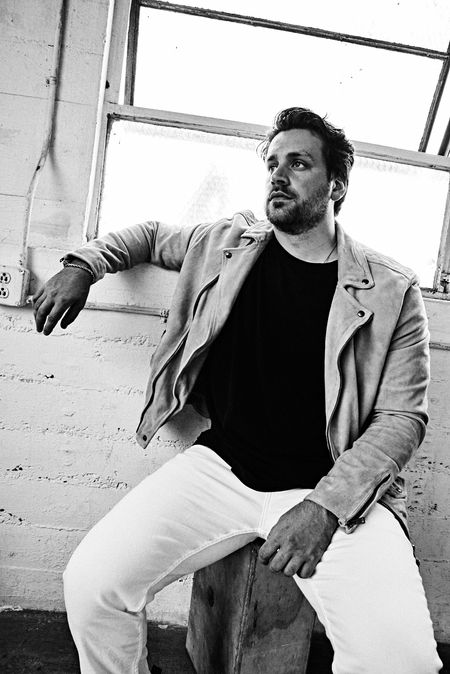 Grayscale_Promo Shoot_KRarts_23JUL2023_0548_B&W_WEB.jpg