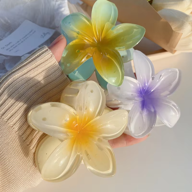 Thumbnail: Hawaiian Flower Large Hair Clips