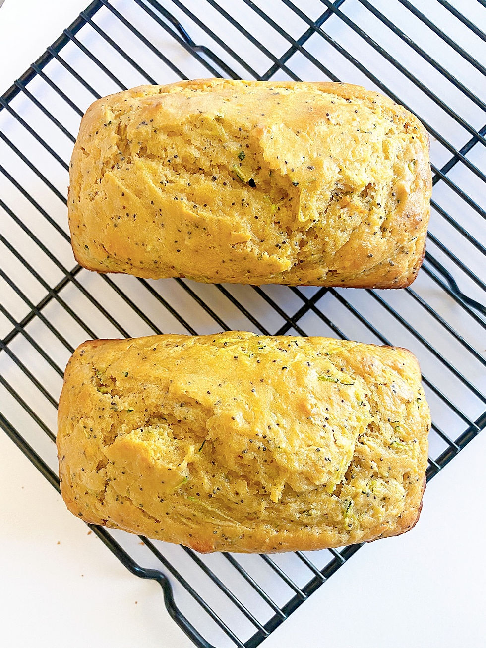 Tangy + Sweet Lemon Poppy Seed Bread