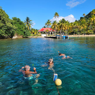 Pain de Sucre Beach and its snorkeling spot
