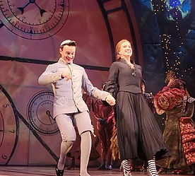 Wicked-Show 30 Friday 2nd June 2023 -Bows_exported_24704~2.jpg