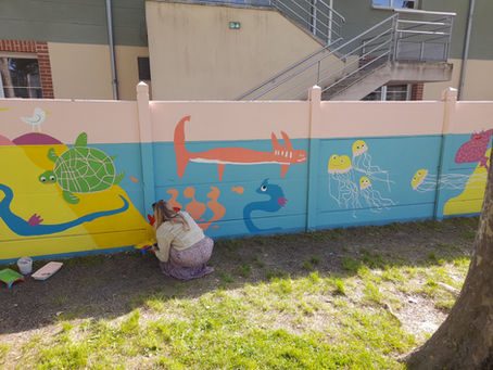 Une fresque sur le monde marin à AMIENS NORD avec la talentueuse Lucie ALBON;