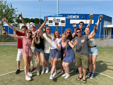 Het 1e is gepromoveerd!