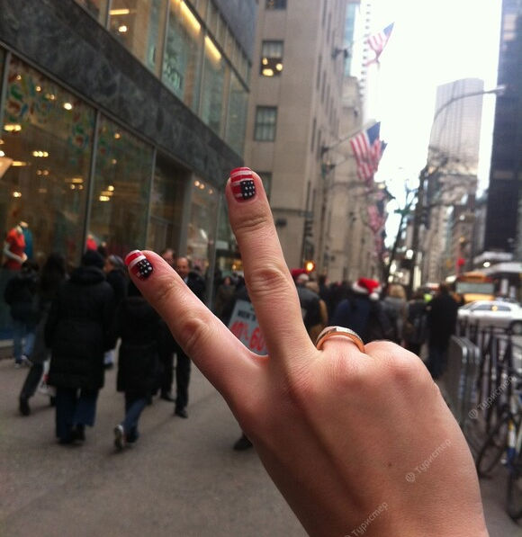 Spirit of USA at Fifth Avenue during Midtown Walking Tour with Yaroslav Bondarenko. Image by YAROSLAV BONDARENKO
