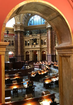 This picture of Library of Congress was taken during the 1-day NYC-DC trip with New York Tours Plus by your tour guide YAROSLAV BONDARENKO 