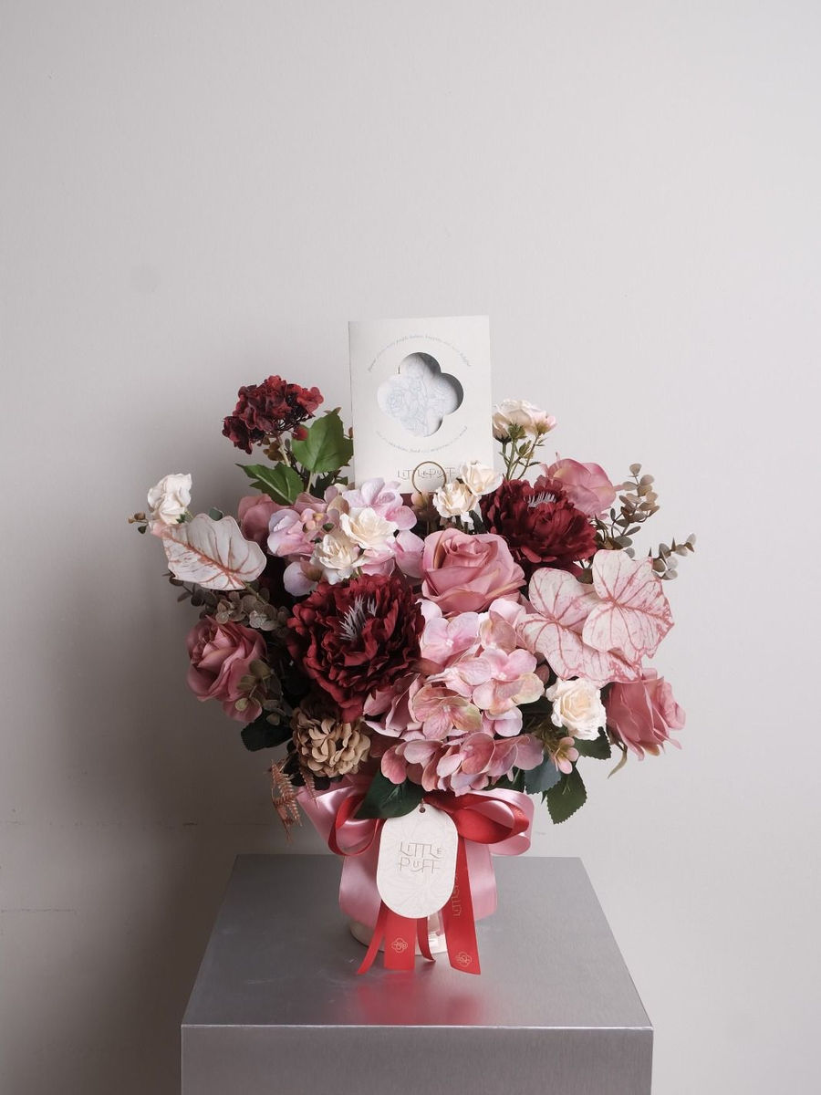 Artificial VaseLp — — Little Puff Flowers