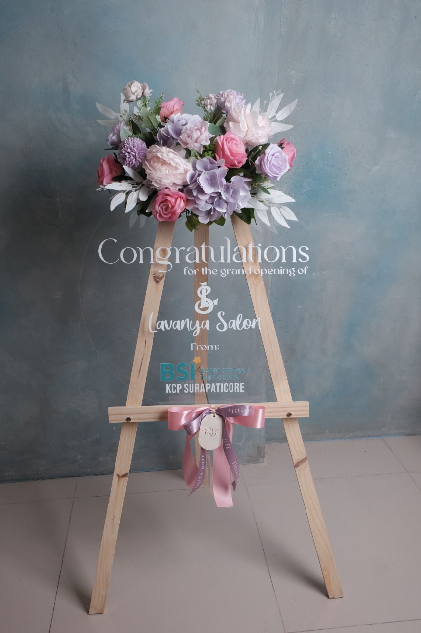 Thumbnail: Signage - Circle Acrylic Artificial