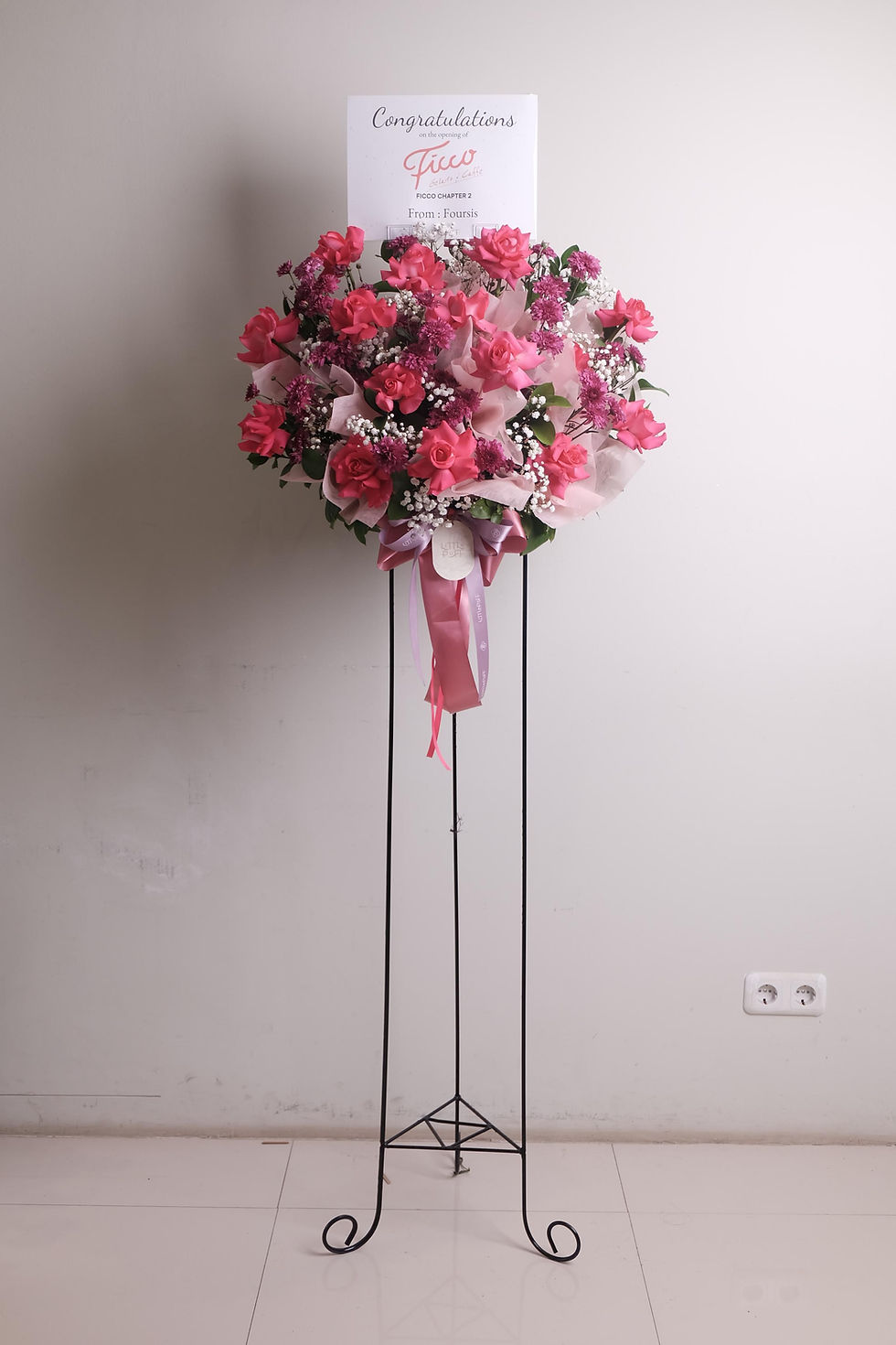 Thumbnail: Standing Flower All Rose