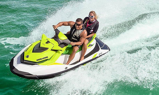 jet-ski-sea-doo-130_0jm1KTi.jpg.992x598_q85_box-0,46,915,596_crop_detail.jpg