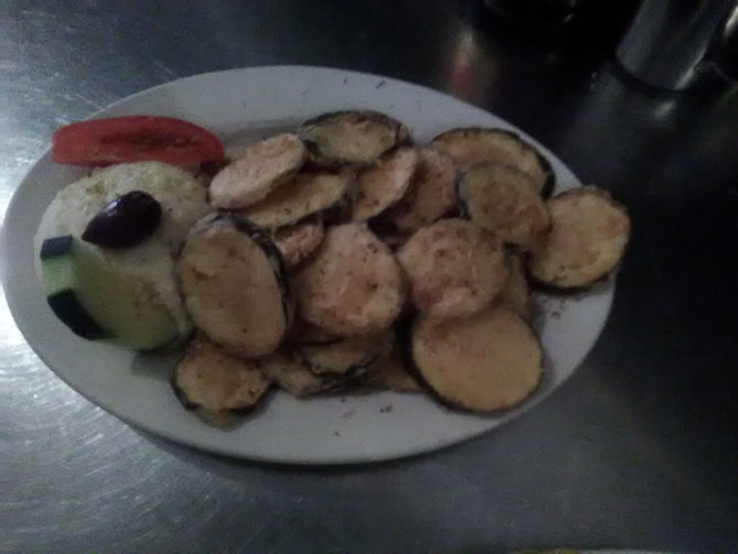 Take Family and Friends Out for an Unforgettable Meal at Papaspiros! Opa!