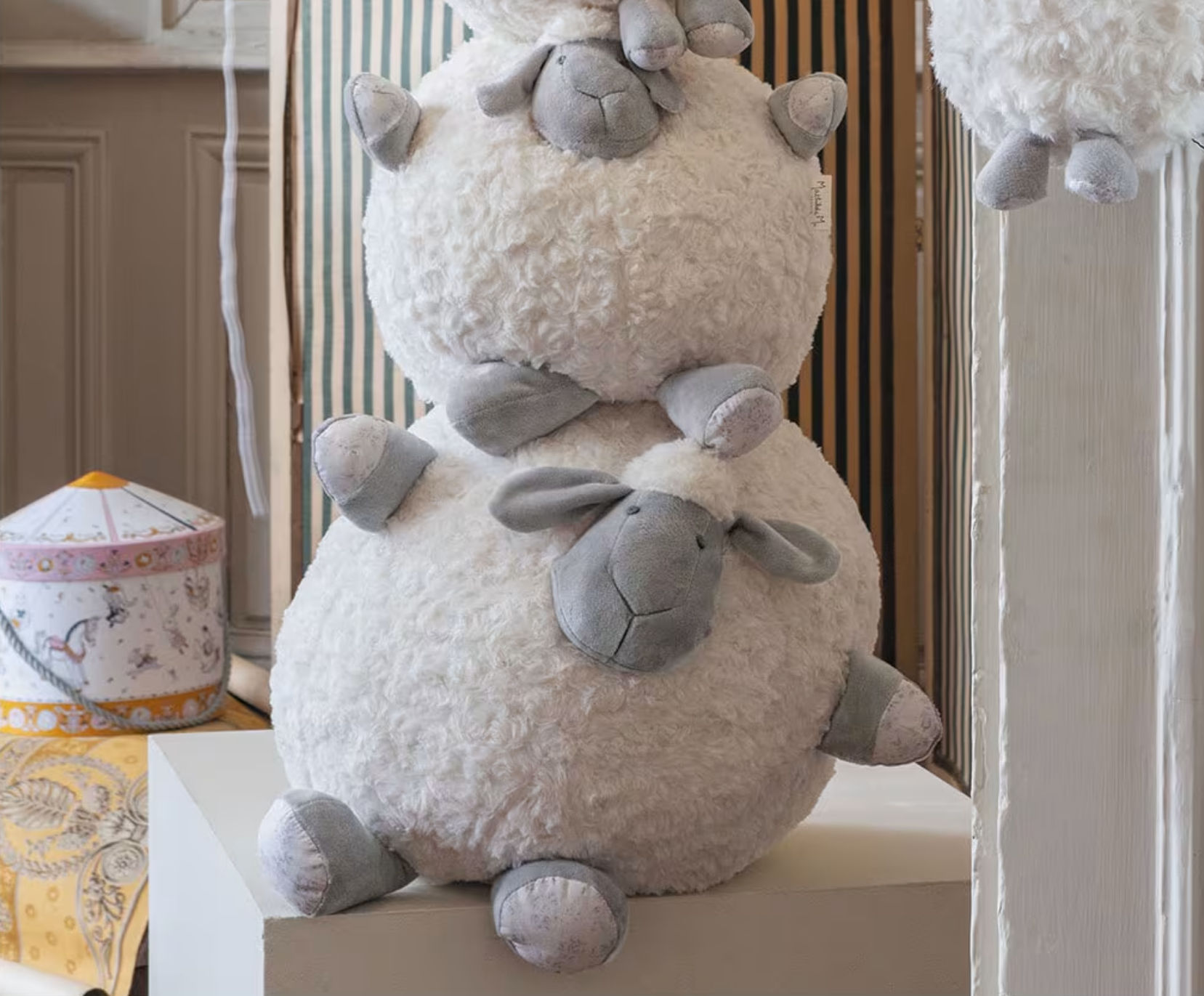 Peluche Mouton Câlin - Grand modèle MATHILDE M