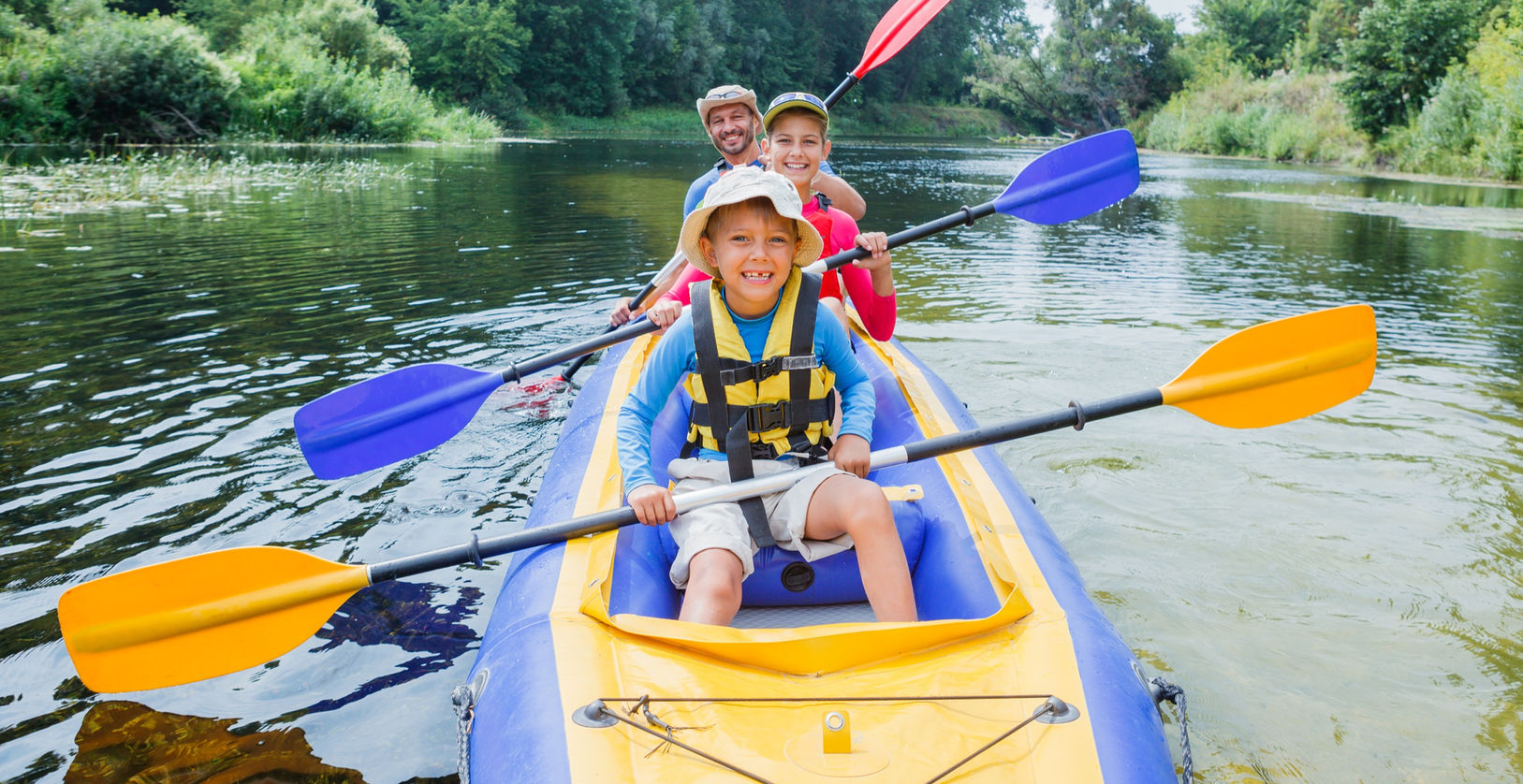CanoeKids-521130238_edited.jpg
