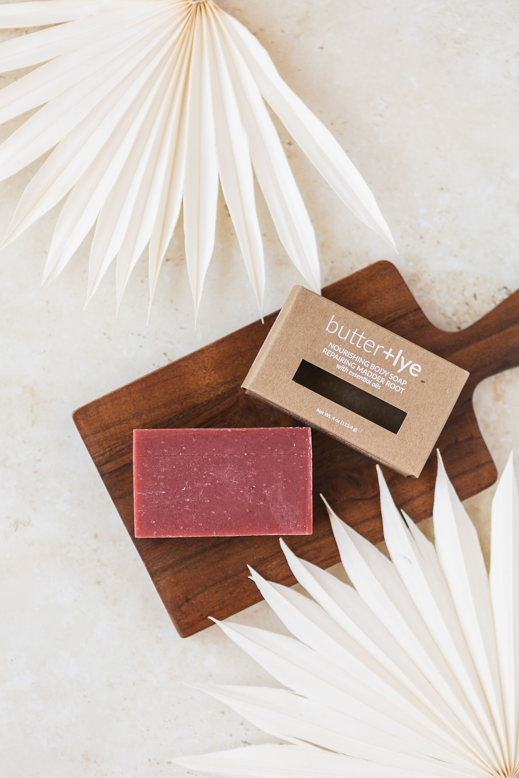 Repairing Madder Root Nourishing Body Soap.