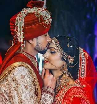 भाग कर शादी