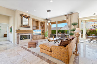 78581 Moonstone Lane-11.JPG