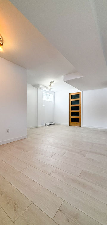 Pose de plancher à Terrebonne