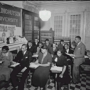 Community Colleges want to copy for-profit institutions to attract students and promote equity