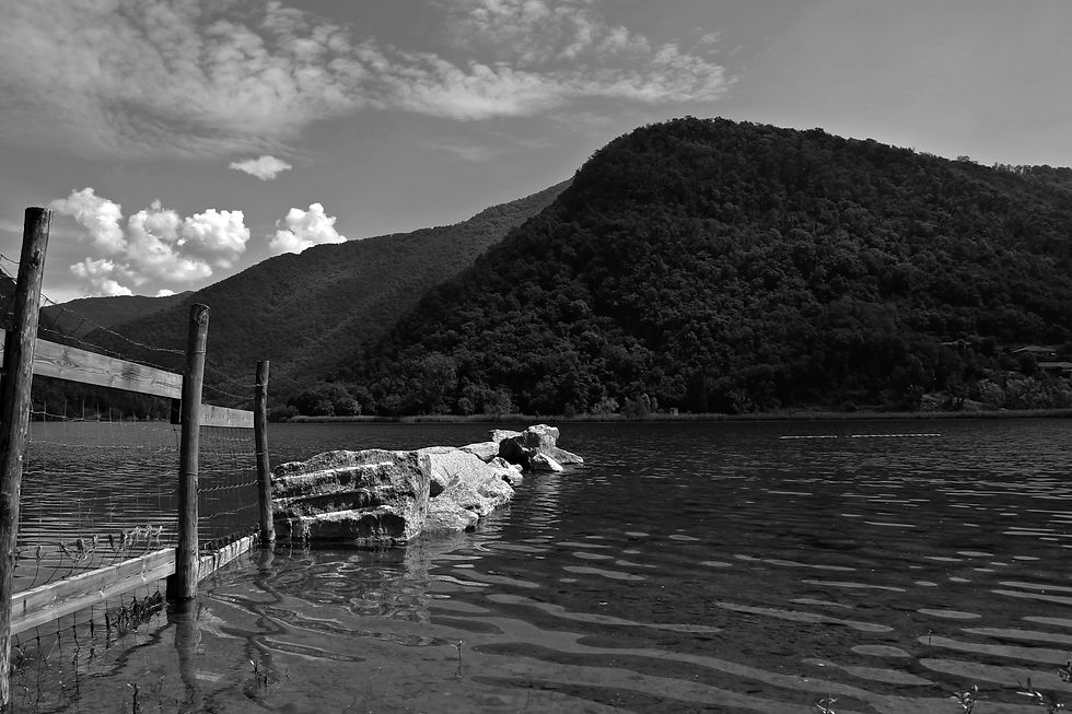 Segrino lake 1
