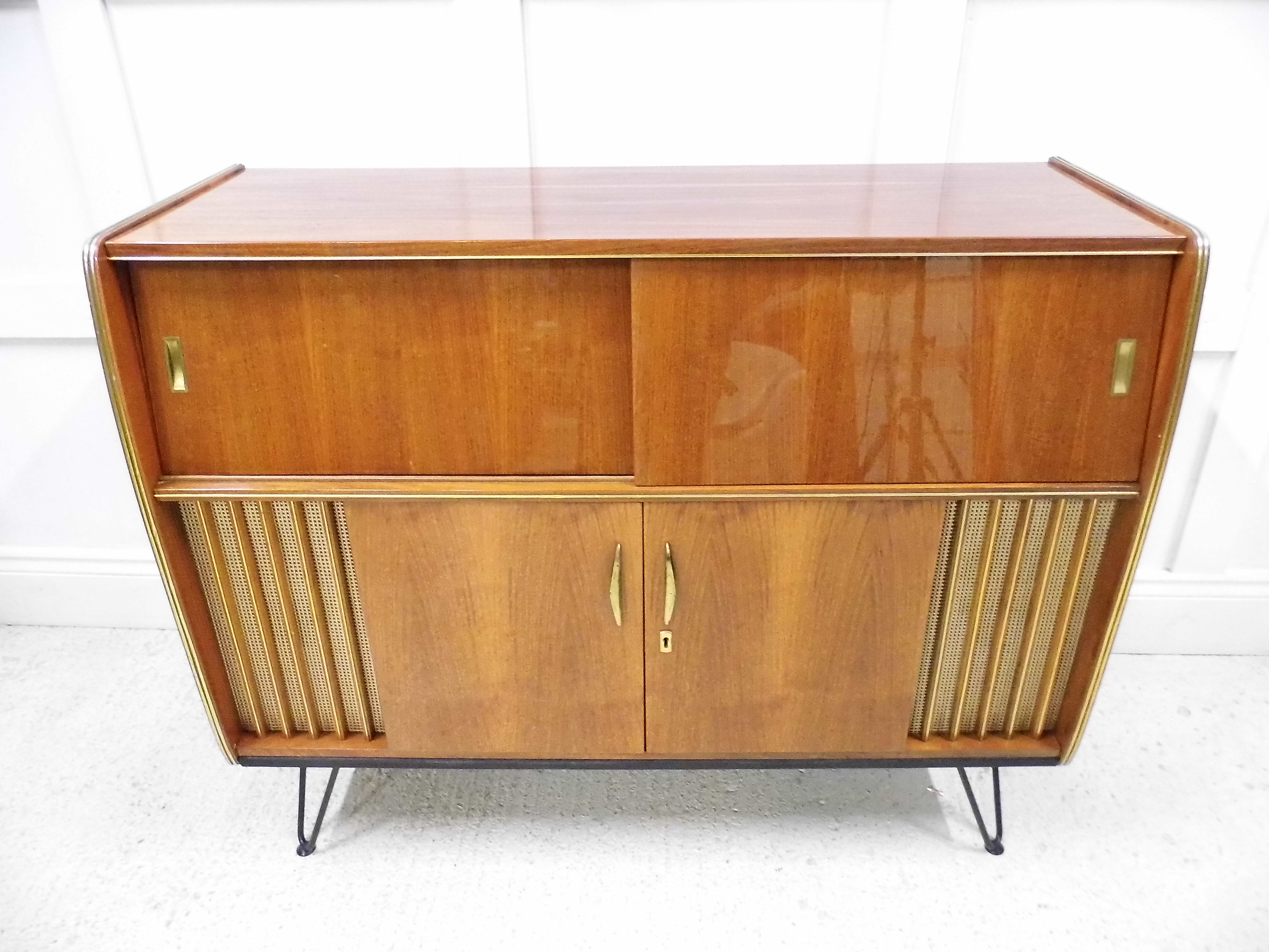 Vintage DDR Wilhelm Krechlok radiogram drinks cabinet Bluetooth RecordPlayer 60s