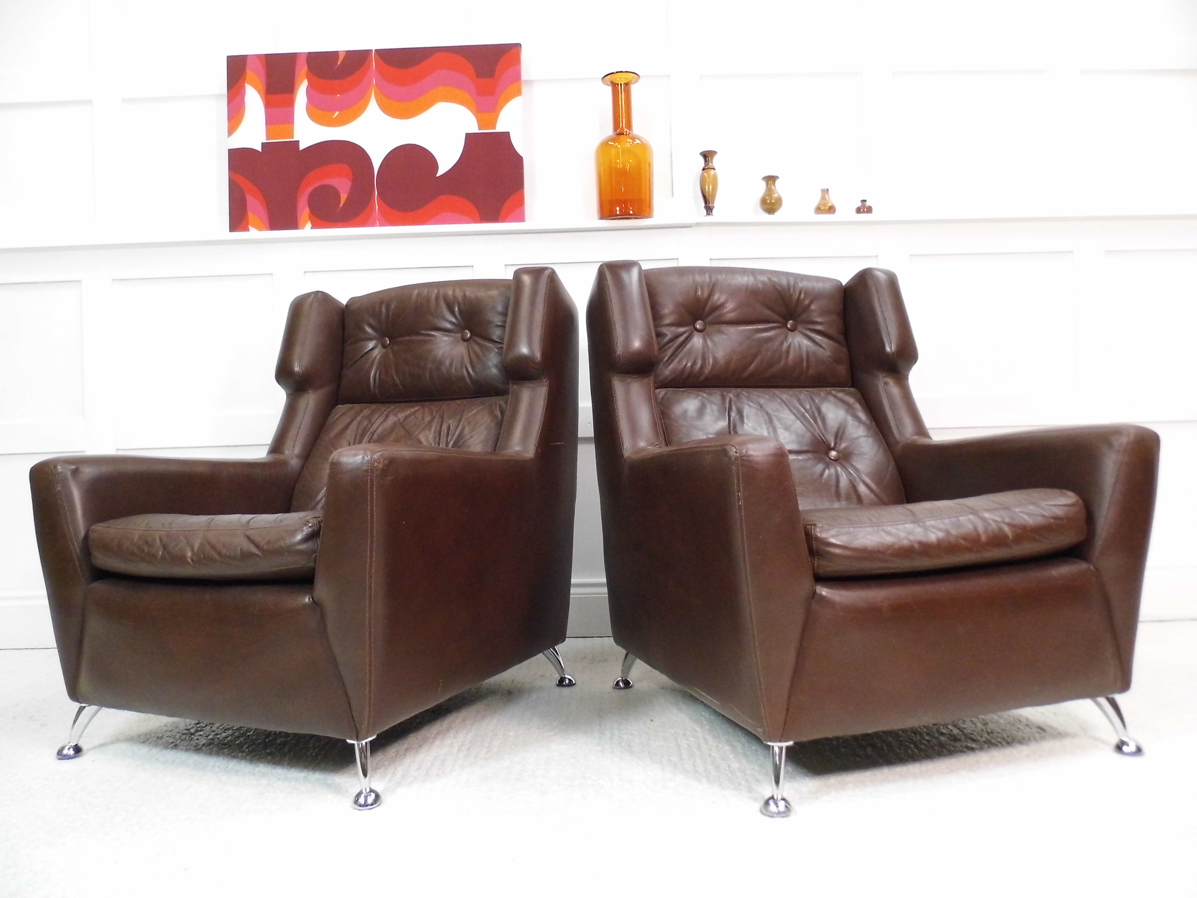 Vintage Retro Italian Leather Wingback Armchairs chrome feet