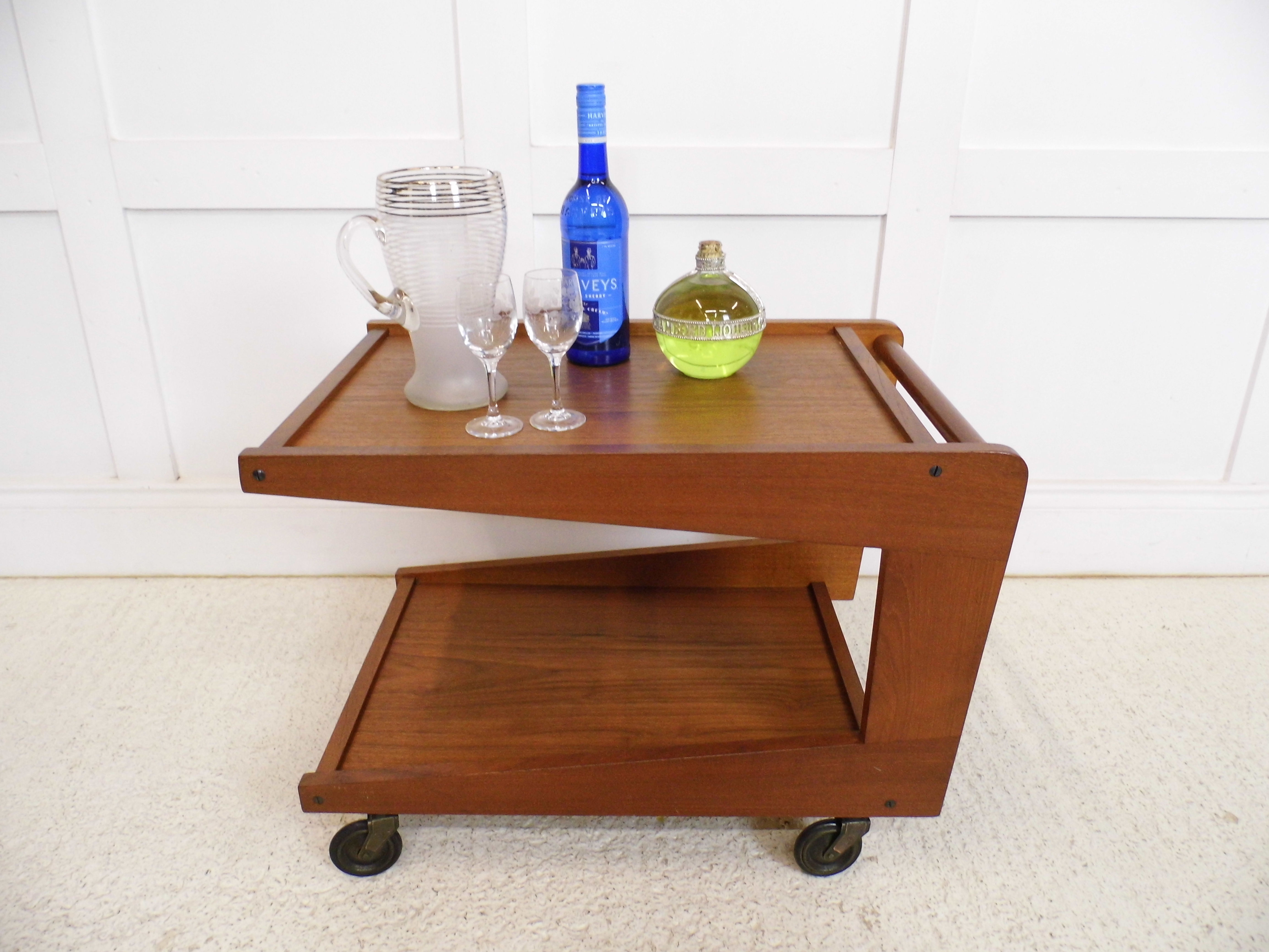 Vintage Retro Teak Danish Sika Moller Drinks Trolley cart cantilever design 60s