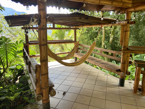 Mirador con Hamacas de la Main House