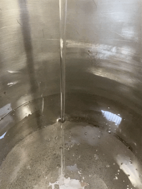 LECHERA 1.gif