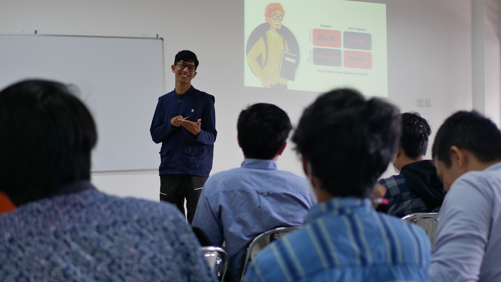 Training facilitator supporting responsible governance and scale