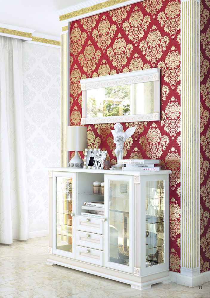 11 - SIDEBOARD 2 WITH GLASS DOORS