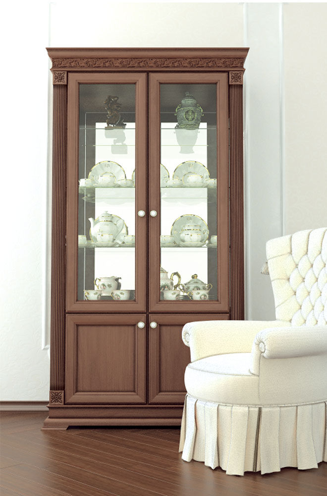 17 - DISPLAY CABINET 3