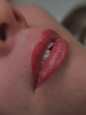 Lip blush with filter