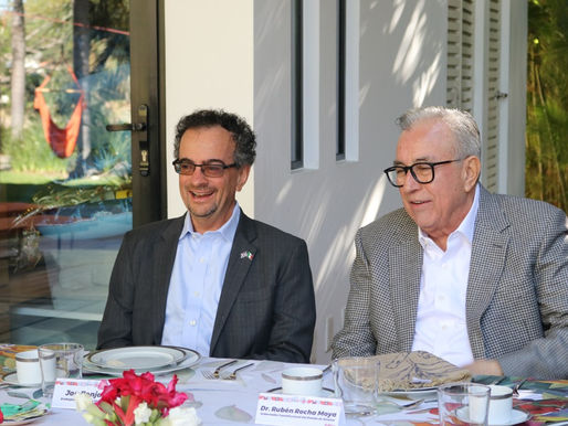 Rocha recibió al embajador del Reino Unido, John Benjamin