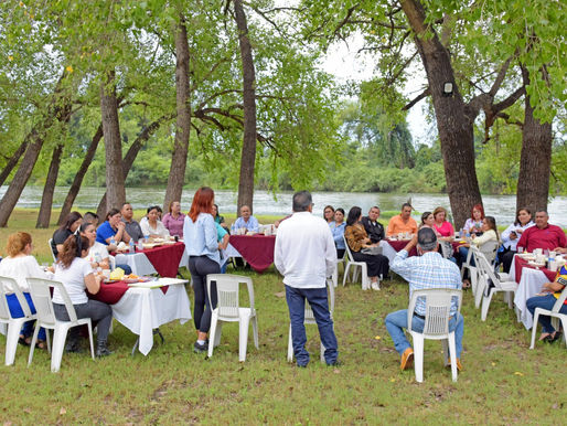 Ayuntamiento de El Fuerte y sector educativo trabajan en coordinación para próximos eventos cultural