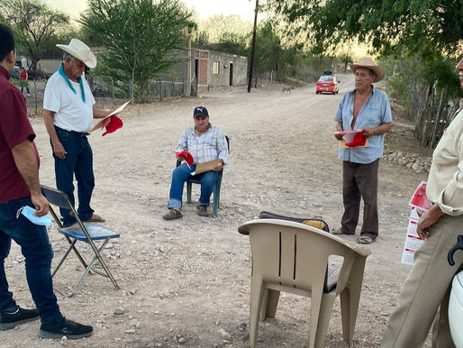 En la comunidad El Mauto escuchan propuestas de Pedro Alonso Heráldez